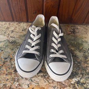 grey all star converse